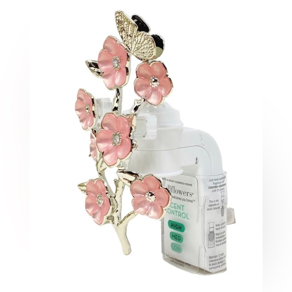 Bath and Body Works Floral Branch Wallflowers Scent Control Fragrance Plug - Picture 2 of 2